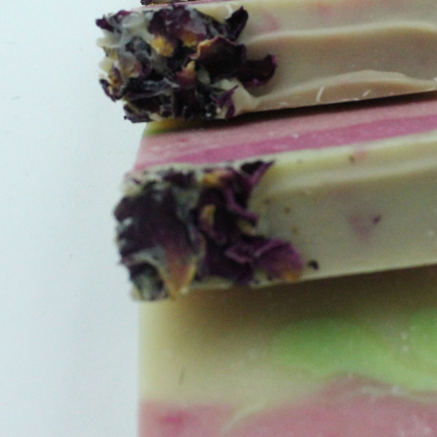 Rose In The Garden Soap - HoneyMist