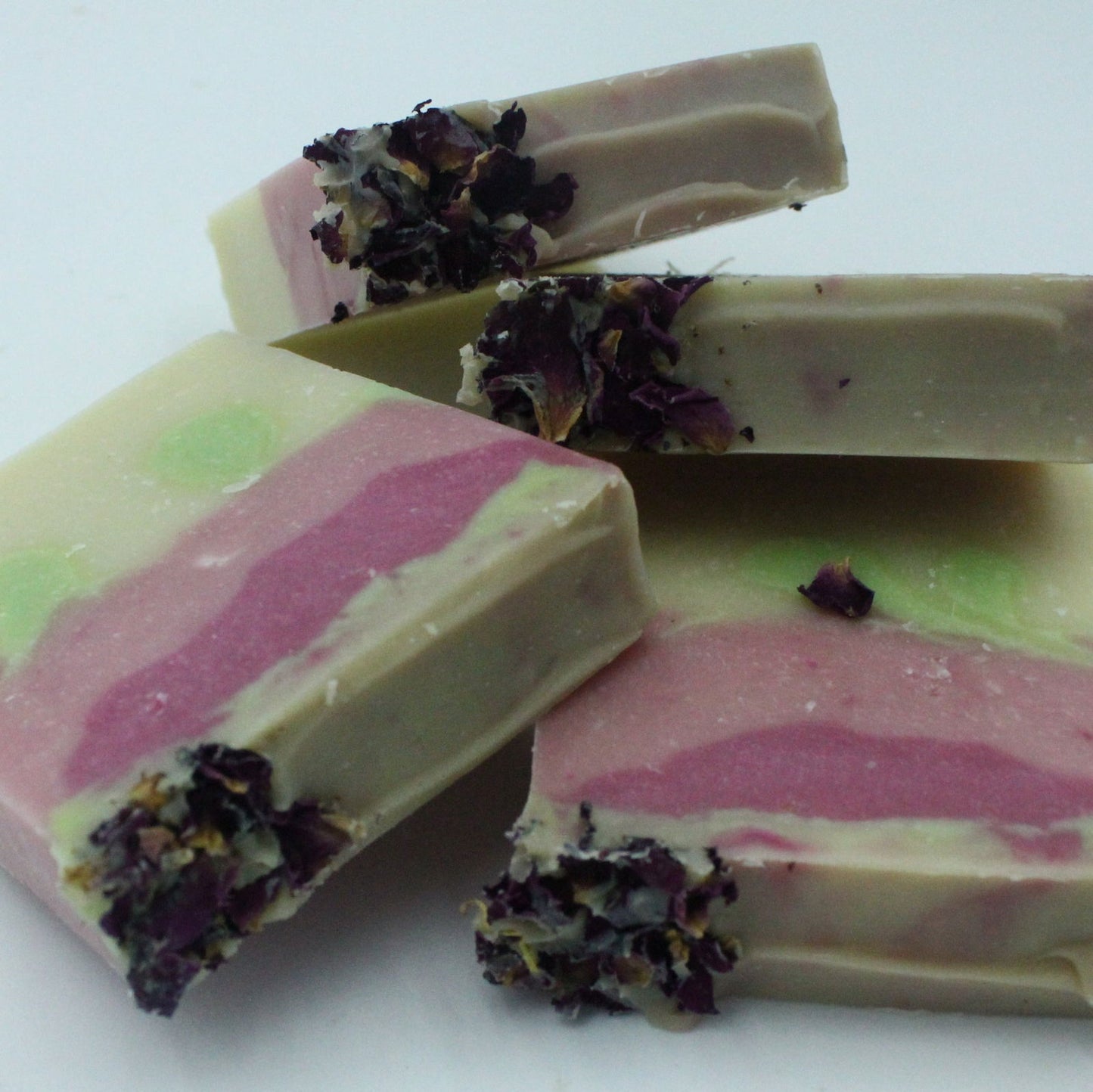 Rose In The Garden Soap - HoneyMist